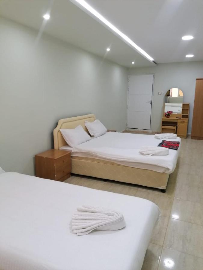 Alshumukh Guesthouse Al Ghalilah Exteriér fotografie