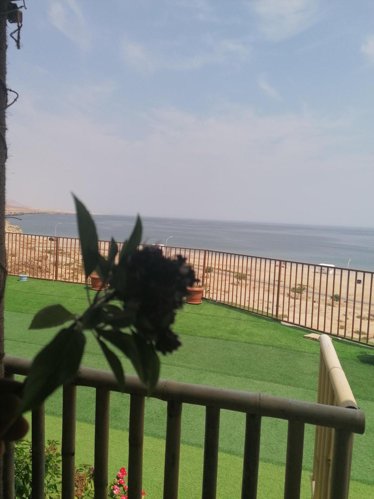 Alshumukh Guesthouse Al Ghalilah Exteriér fotografie