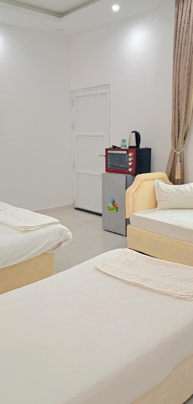 Alshumukh Guesthouse Al Ghalilah Pokoj fotografie